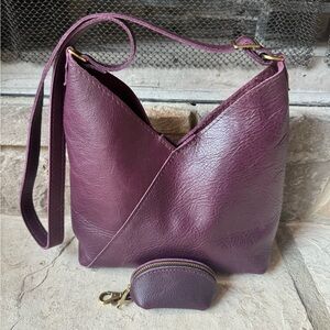 Portland Leather Goods Small Naomi Bag in Plum with Matching Pouch Keychain.